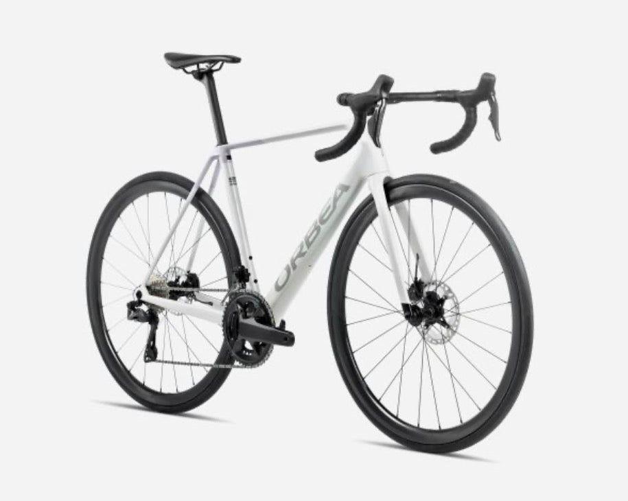 Orbea Orca M30i in Ivory White